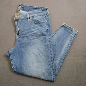 Torrid Women 24T Stretch Skinny High Rise Denim Jegging Super Soft Jeans